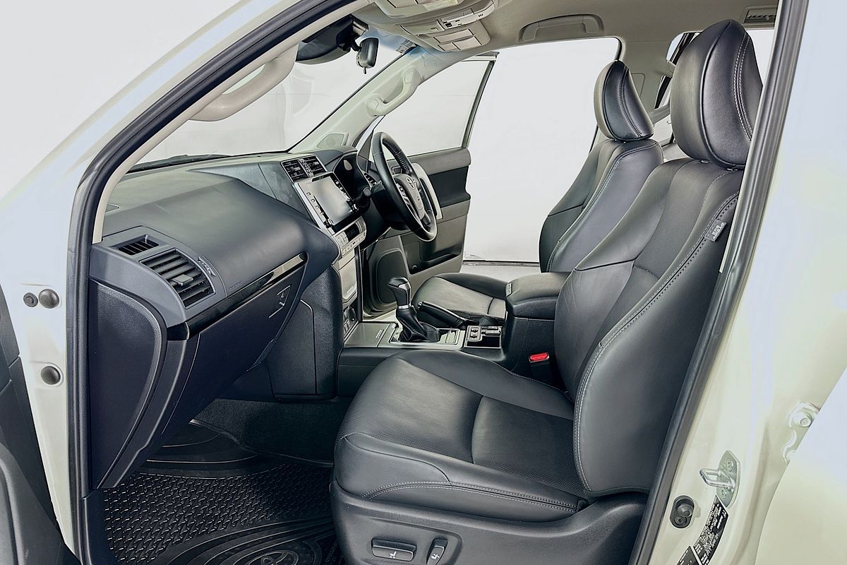 2021 Toyota LANDCRUISER PRADO GXL PREMIUM INTERIOR GDJ150R