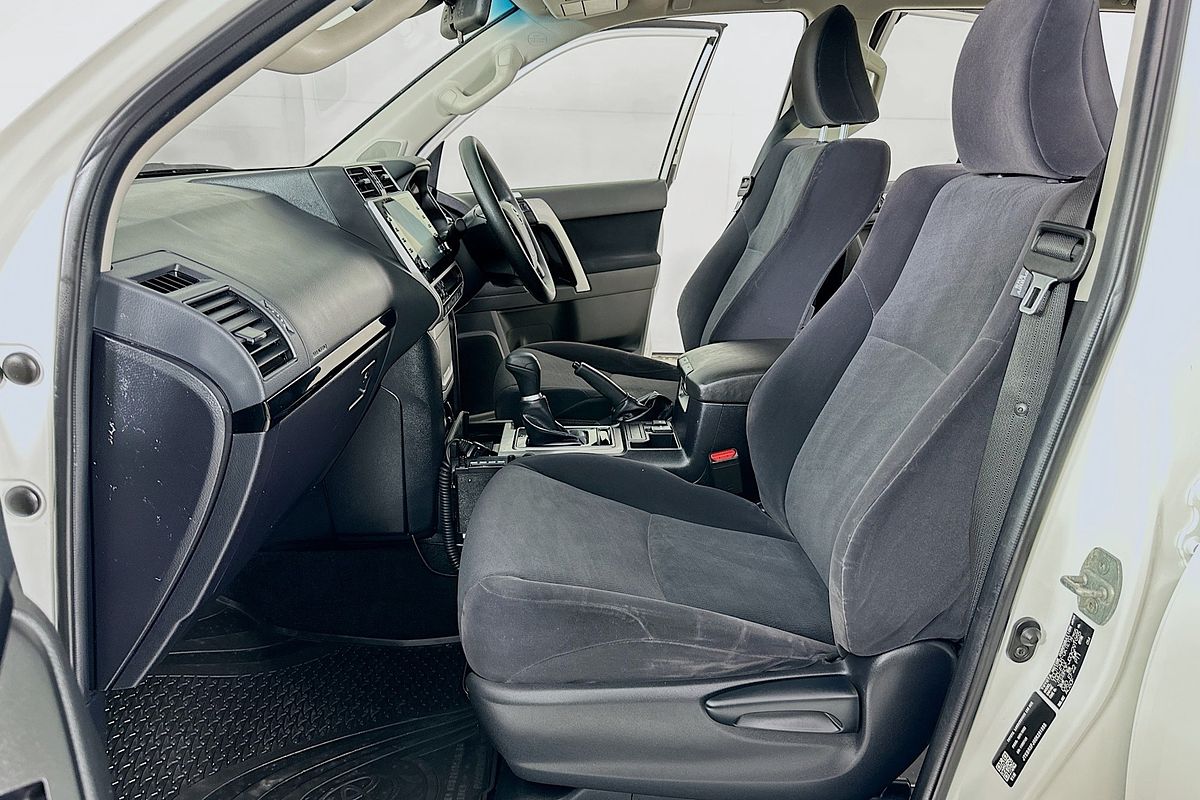 2023 Toyota LANDCRUISER PRADO GX GDJ150R