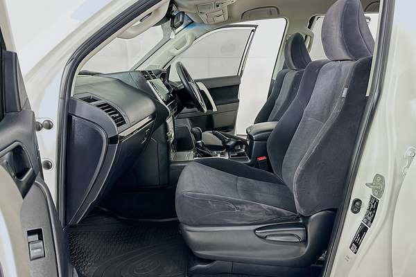 2022 Toyota LANDCRUISER PRADO GX 7 SEAT GDJ150R