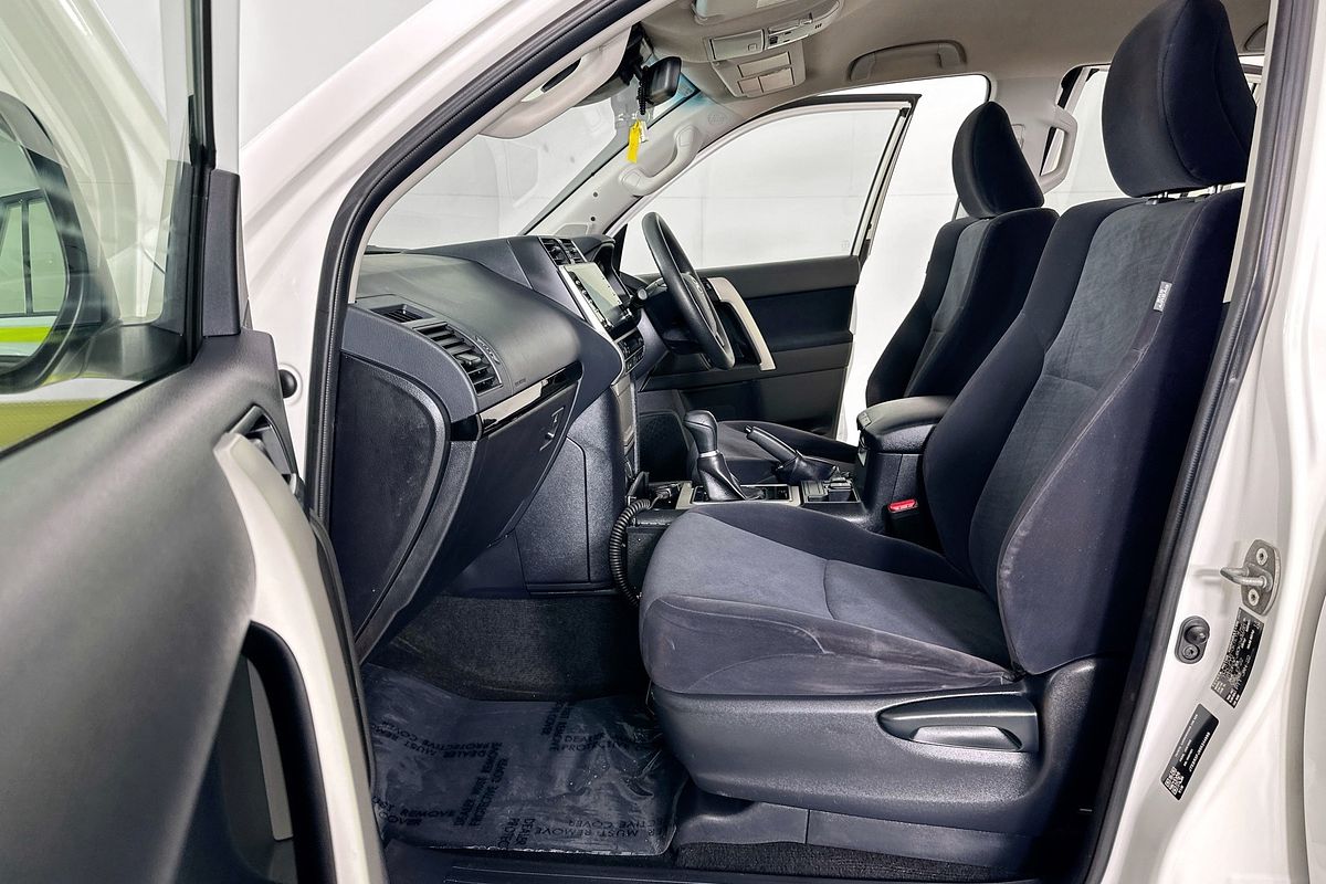 2022 Toyota LANDCRUISER PRADO GX 7 SEAT GDJ150R