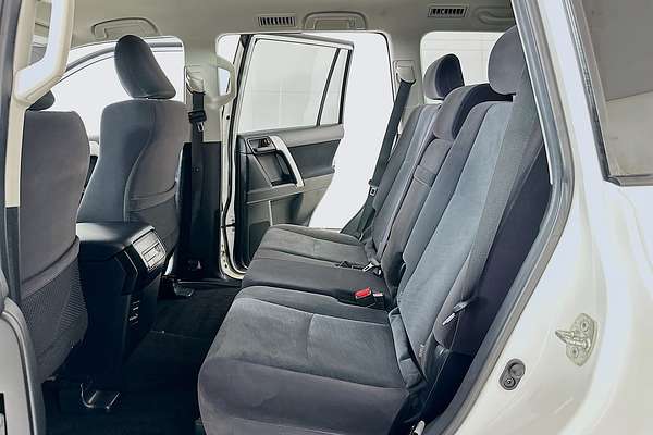 2023 Toyota LANDCRUISER PRADO GXL GDJ150R