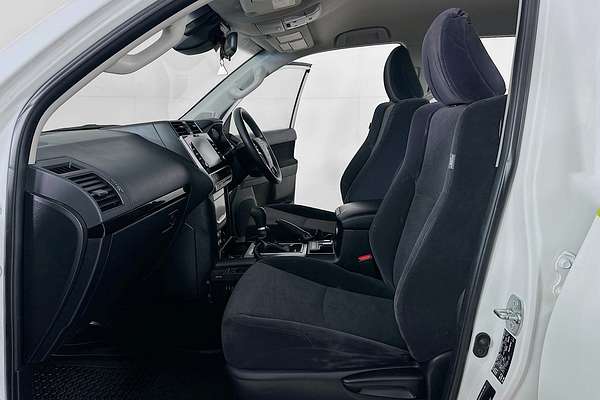 2022 Toyota LANDCRUISER PRADO GX GDJ150R