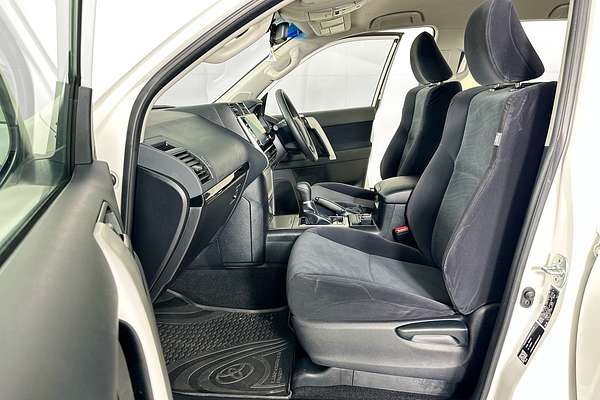 2023 Toyota LANDCRUISER PRADO GX GDJ150R