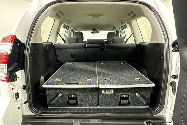 2017 Toyota LANDCRUISER GX GDJ150R