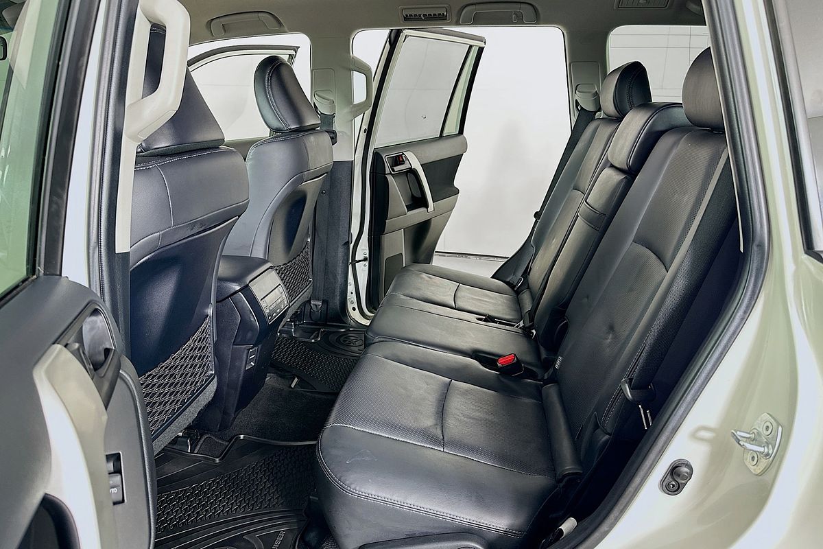 2021 Toyota LANDCRUISER PRADO GXL PREMIUM INTERIOR GDJ150R