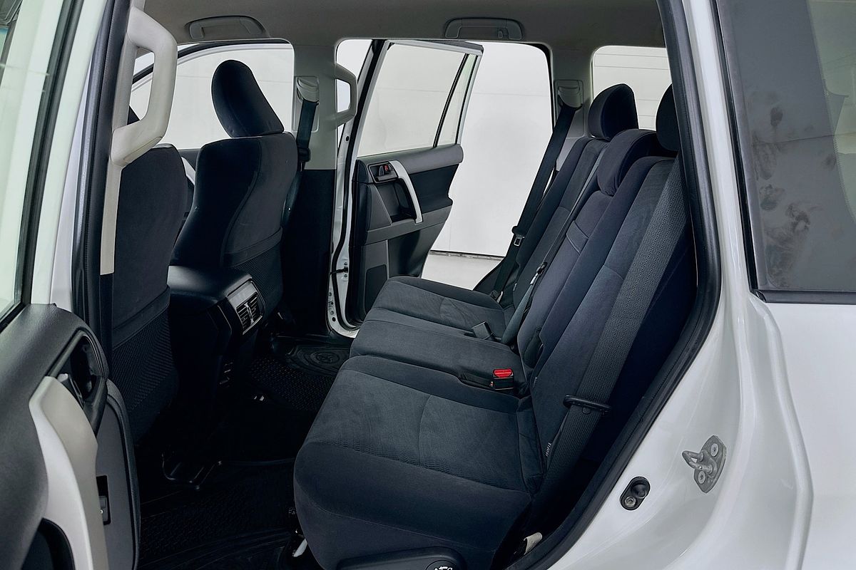2022 Toyota LANDCRUISER PRADO GX 7 SEAT GDJ150R