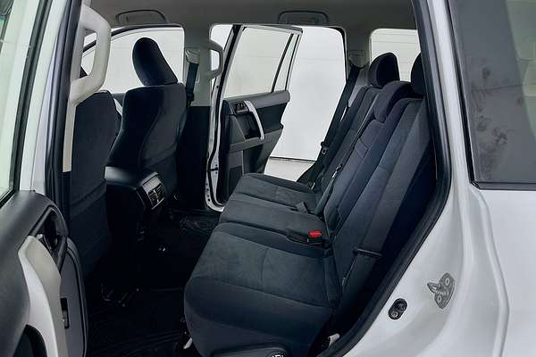2022 Toyota LANDCRUISER PRADO GX 7 SEAT GDJ150R