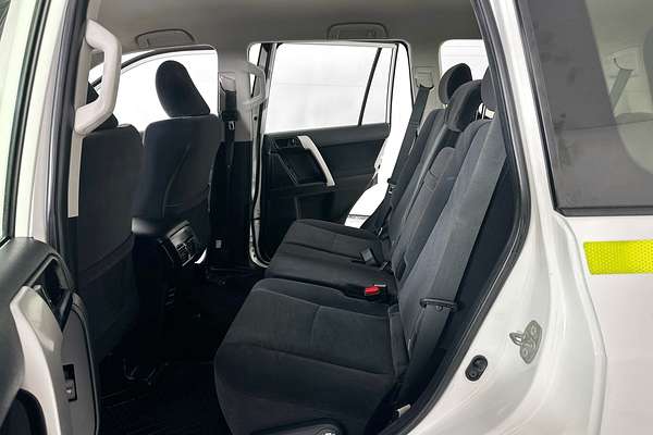 2022 Toyota LANDCRUISER PRADO GX 7 SEAT GDJ150R