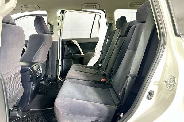 2022 Toyota LANDCRUISER PRADO GX 7 SEAT GDJ150R