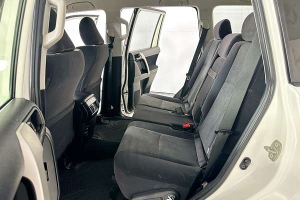 2022 Toyota LANDCRUISER PRADO GX 7 SEAT GDJ150R