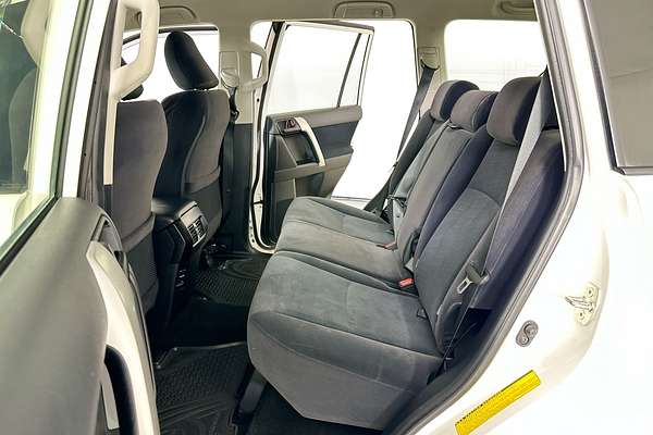 2023 Toyota LANDCRUISER PRADO GX GDJ150R