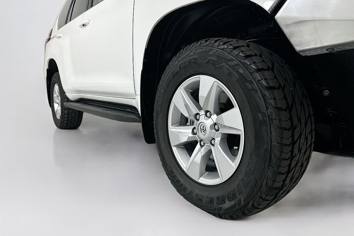 2022 Toyota LANDCRUISER PRADO GXL PREMIUM INTERIOR GDJ150R