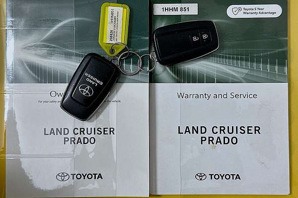 2021 Toyota LANDCRUISER PRADO GX 7 SEAT GDJ150R