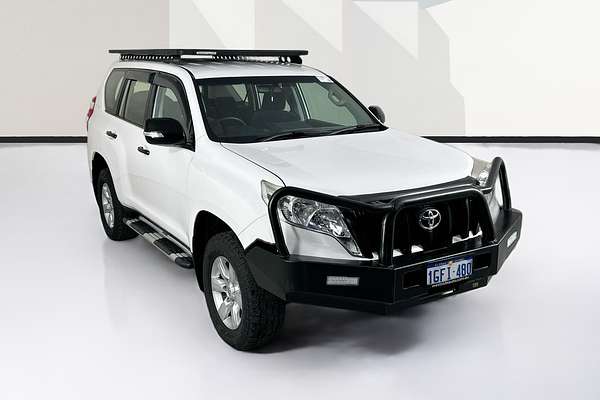 2017 Toyota LANDCRUISER GX GDJ150R