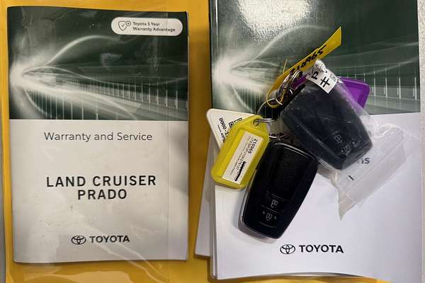2022 Toyota LANDCRUISER PRADO GXL GDJ150R