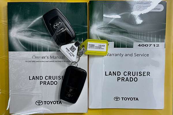 2022 Toyota LANDCRUISER PRADO GX 7 SEAT GDJ150R