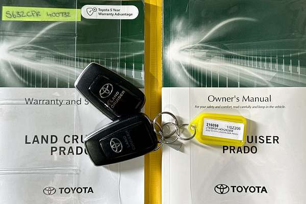 2022 Toyota LANDCRUISER PRADO GX 7 SEAT GDJ150R
