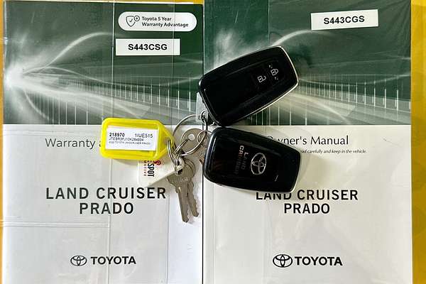 2022 Toyota LANDCRUISER PRADO GX 7 SEAT GDJ150R