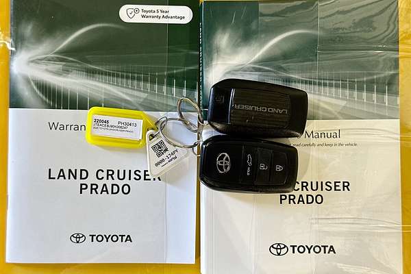 2025 Toyota LANDCRUISER PRADO GXL GDJ251R
