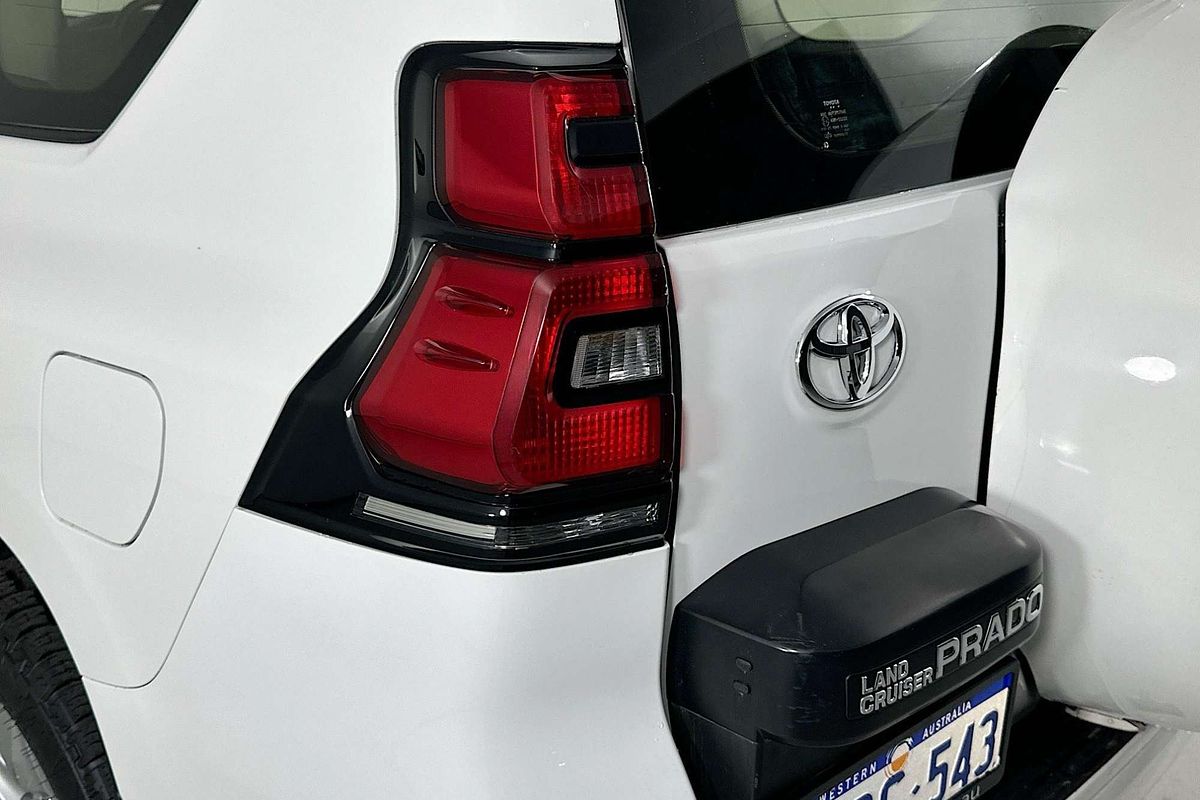 2022 Toyota LANDCRUISER PRADO GX GDJ150R