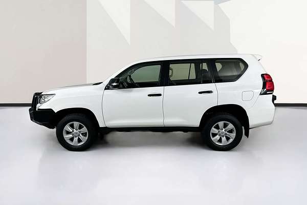 2022 Toyota Landcruiser Prado GX GDJ150R