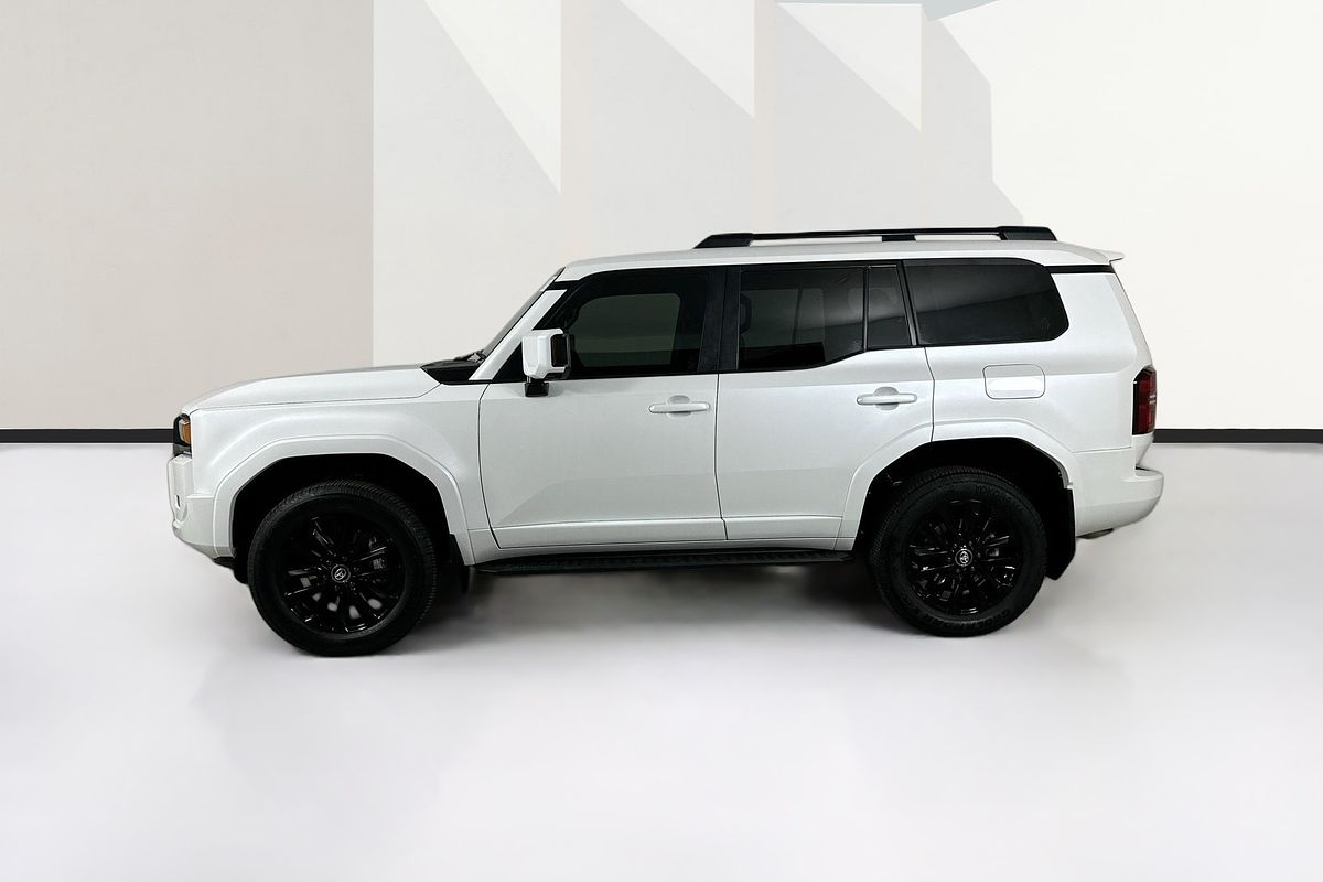 2025 Toyota LANDCRUISER PRADO VX FROSTED WHITE GDJ251R