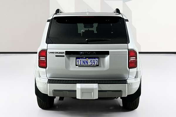 2025 Toyota LANDCRUISER PRADO VX FROSTED WHITE GDJ251R