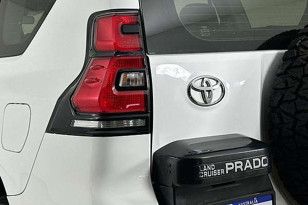 2022 Toyota LANDCRUISER PRADO GX 7 SEAT GDJ150R