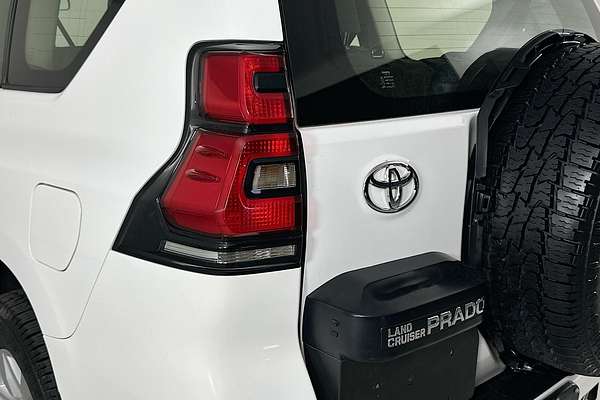 2022 Toyota LANDCRUISER PRADO GX 7 SEAT GDJ150R