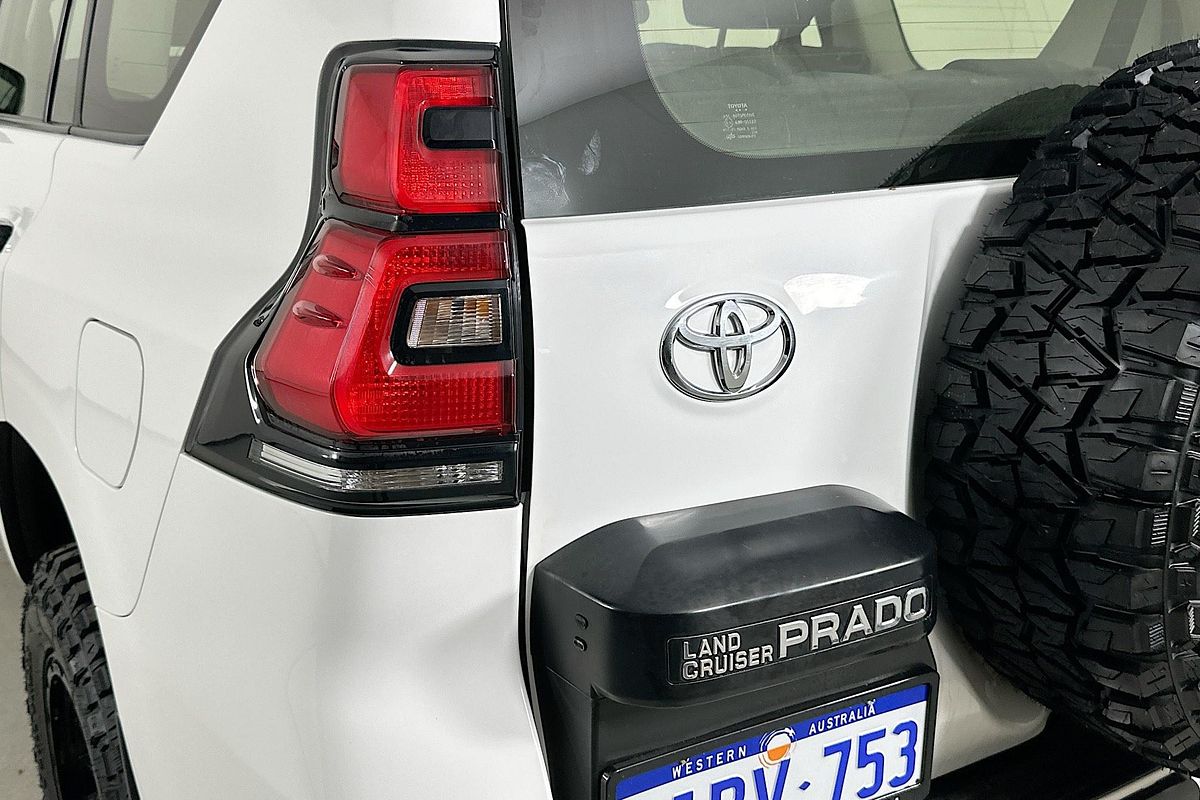 2022 Toyota LANDCRUISER PRADO GX 7 SEAT GDJ150R