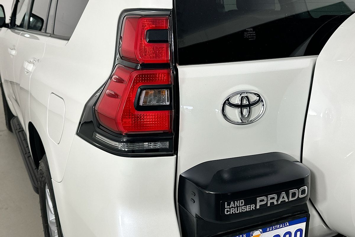 2021 Toyota LANDCRUISER PRADO GXL PREMIUM INTERIOR GDJ150R