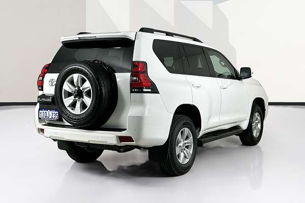 2023 Toyota LANDCRUISER PRADO GXL GDJ150R