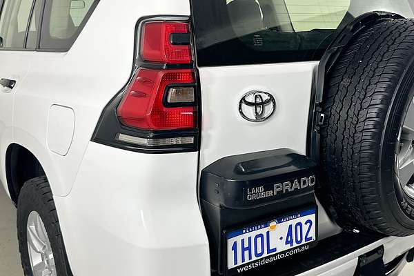 2022 Toyota LANDCRUISER PRADO GX 7 SEAT GDJ150R