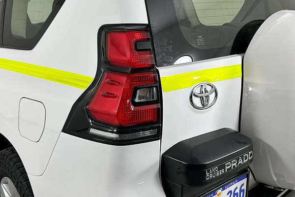 2023 Toyota LANDCRUISER PRADO GX GDJ150R