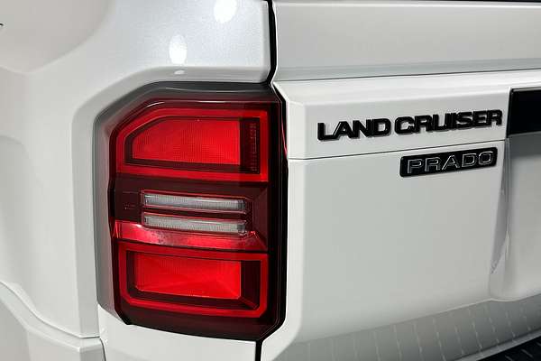 2025 Toyota LANDCRUISER PRADO KAKADU GDJ251R