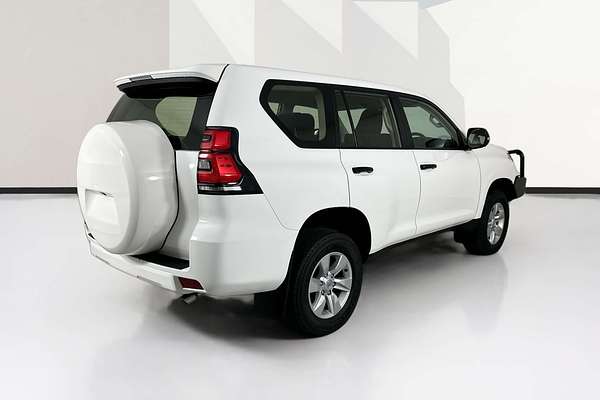 2022 Toyota Landcruiser Prado GX GDJ150R