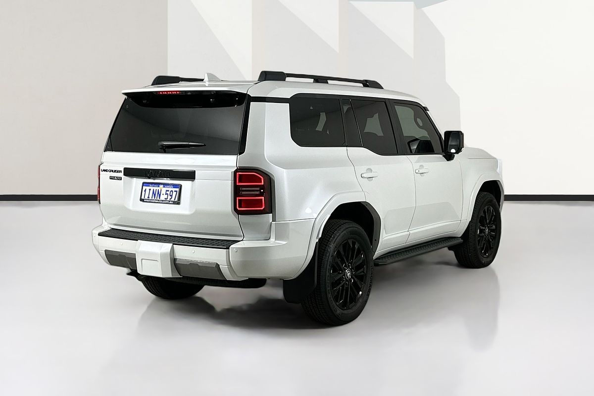 2025 Toyota LANDCRUISER PRADO VX FROSTED WHITE GDJ251R