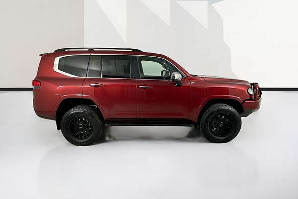 2022 Toyota Landcruiser LC300 SAHARA (4x4) FJA300R