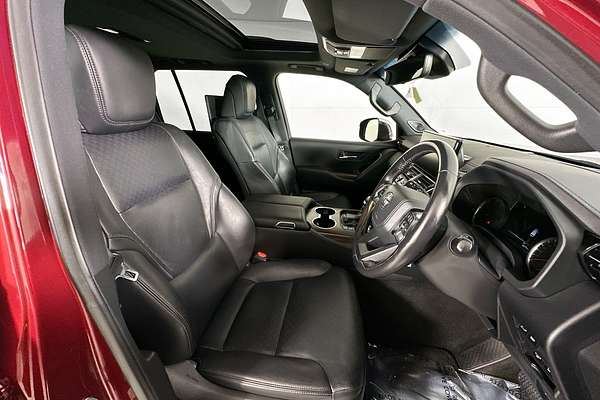 2022 Toyota Landcruiser LC300 SAHARA (4x4) FJA300R