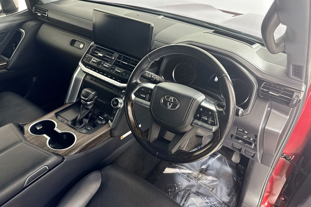 2022 Toyota Landcruiser LC300 SAHARA (4x4) FJA300R