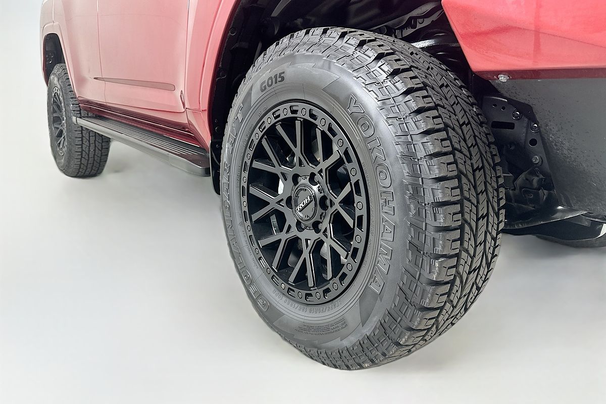 2022 Toyota Landcruiser LC300 SAHARA (4x4) FJA300R