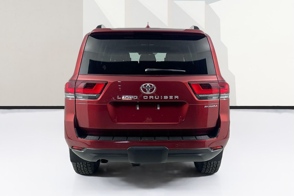 2022 Toyota Landcruiser LC300 SAHARA (4x4) FJA300R