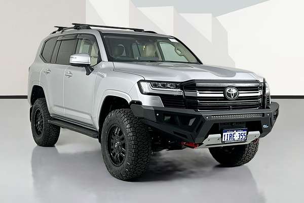2022 Toyota Landcruiser LC300 VX (4x4) FJA300R