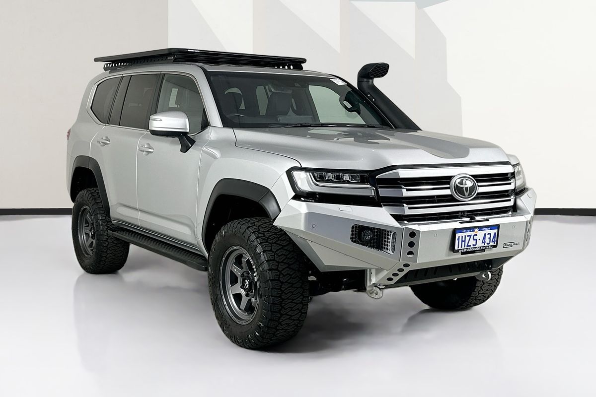 2022 Toyota LANDCRUISER LC300 VX (4x4) FJA300R