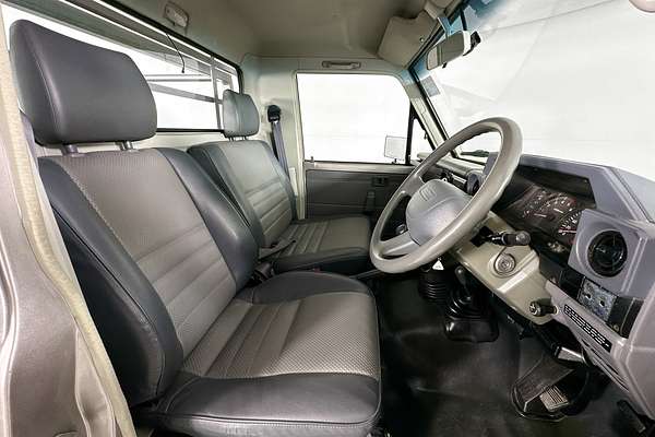 2005 Toyota LANDCRUISER (4x4) HDJ79R 4X4