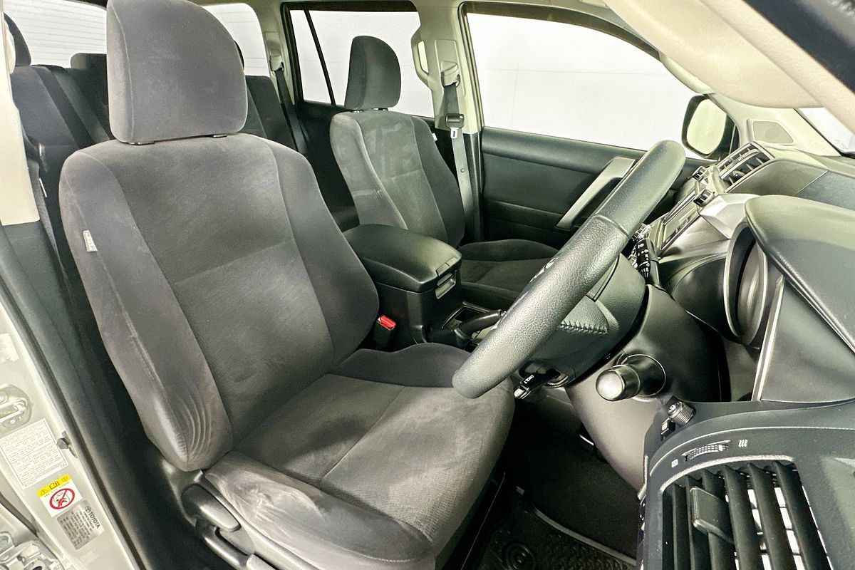 2017 Toyota Landcruiser PRADO GX 7 SEAT (4x4) GDJ150R MY17