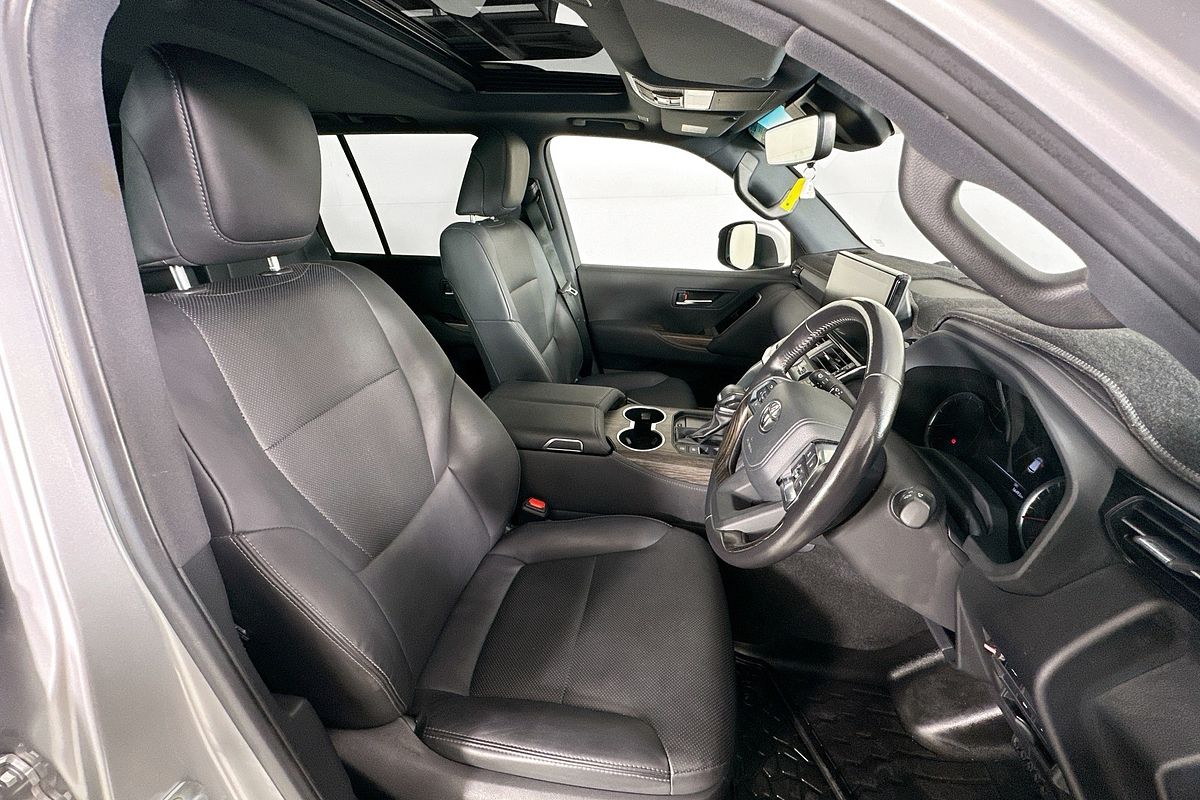 2023 Toyota LANDCRUISER LC300 VX (4x4) FJA300R