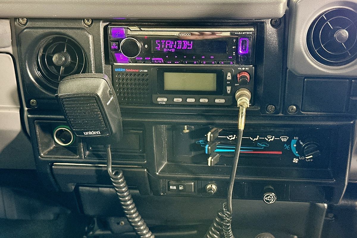 2005 Toyota LANDCRUISER (4x4) HDJ79R 4X4