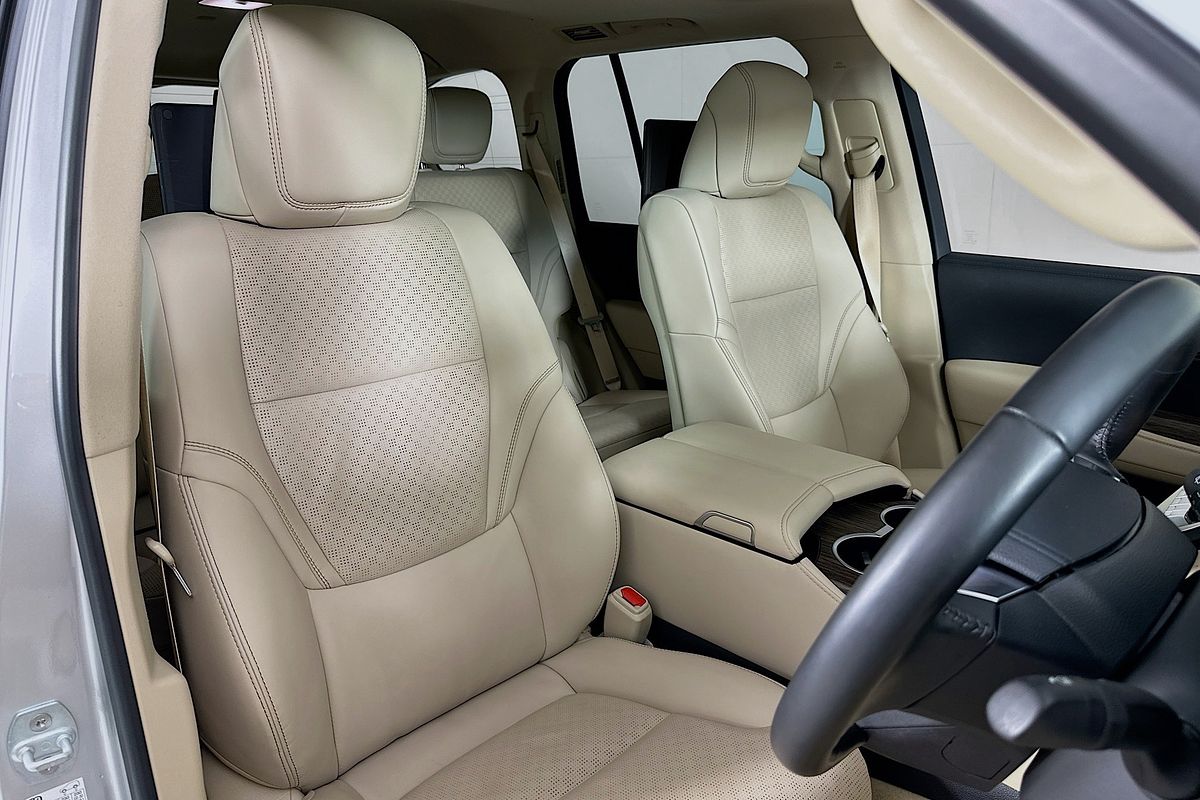 2024 Toyota Landcruiser LC300 SAHARA (4x4) FJA300R