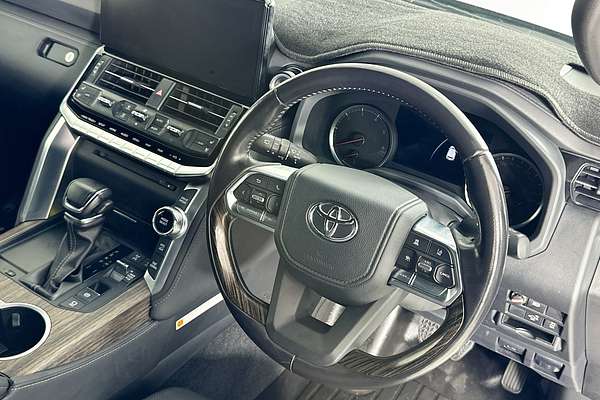 2023 Toyota LANDCRUISER LC300 VX (4x4) FJA300R